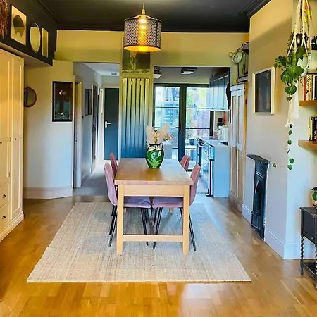 Διαμέρισμα Spacious Boutique *