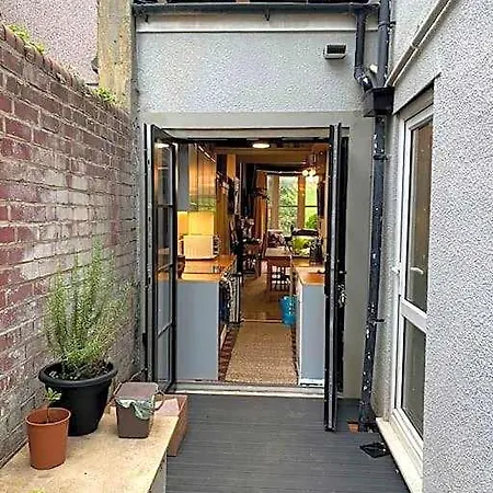 Spacious Boutique