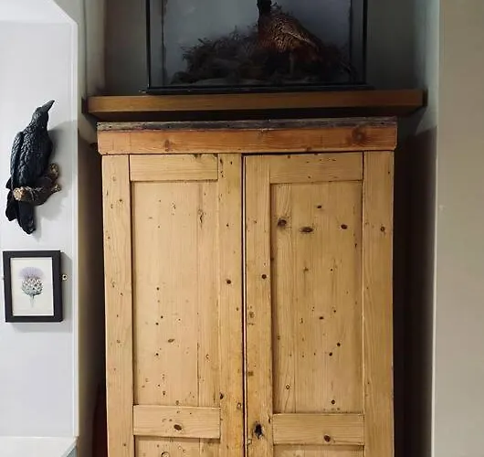 Spacious Boutique Apartment *