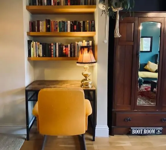 Spacious Boutique Apartman